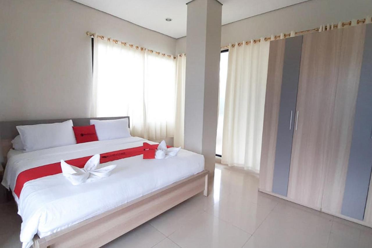 Reddoorz Plus @ Bitung City Center Exterior foto